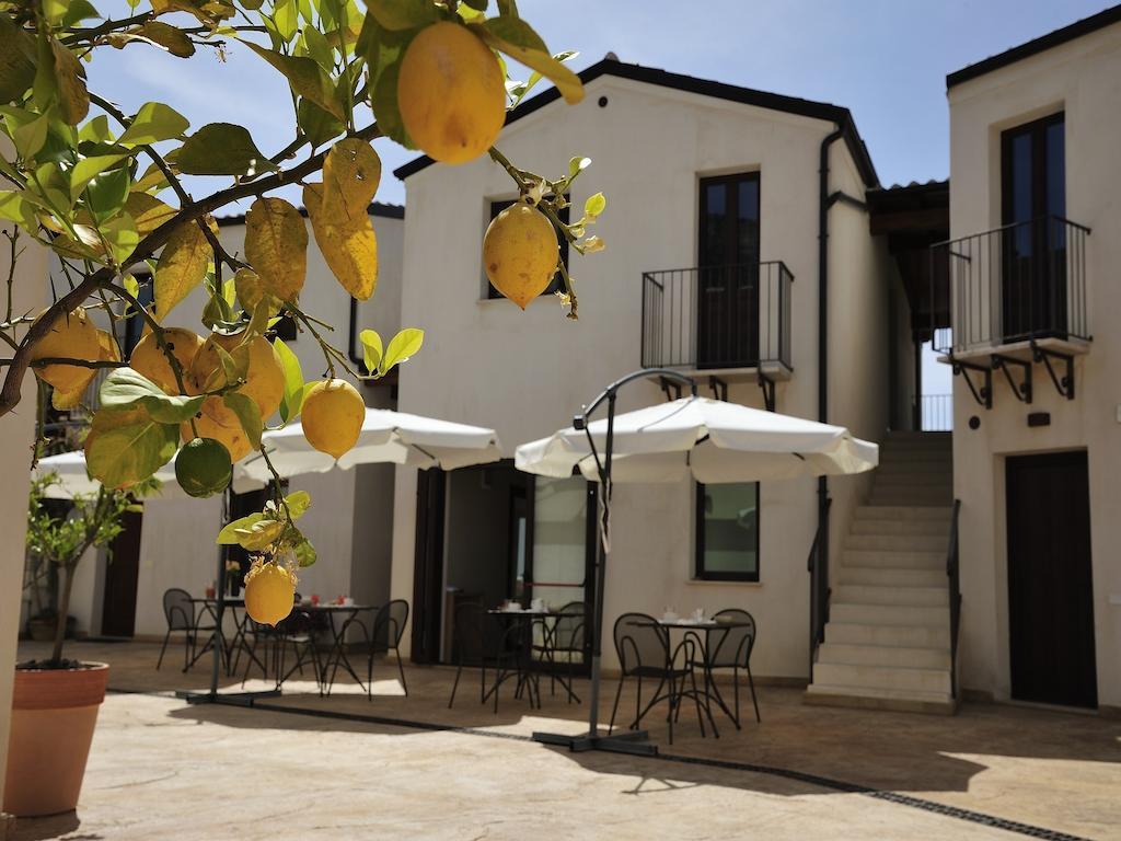 B&B Le Cale Santa Maria Navarrese Buitenkant foto