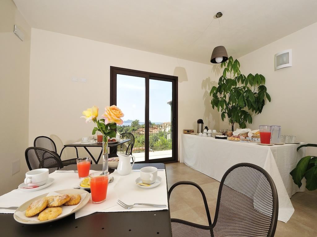 B&B Le Cale Santa Maria Navarrese Buitenkant foto