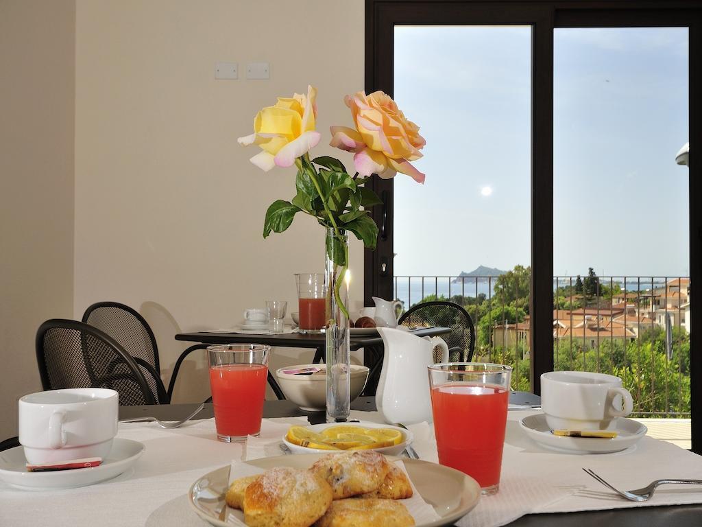 B&B Le Cale Santa Maria Navarrese Buitenkant foto